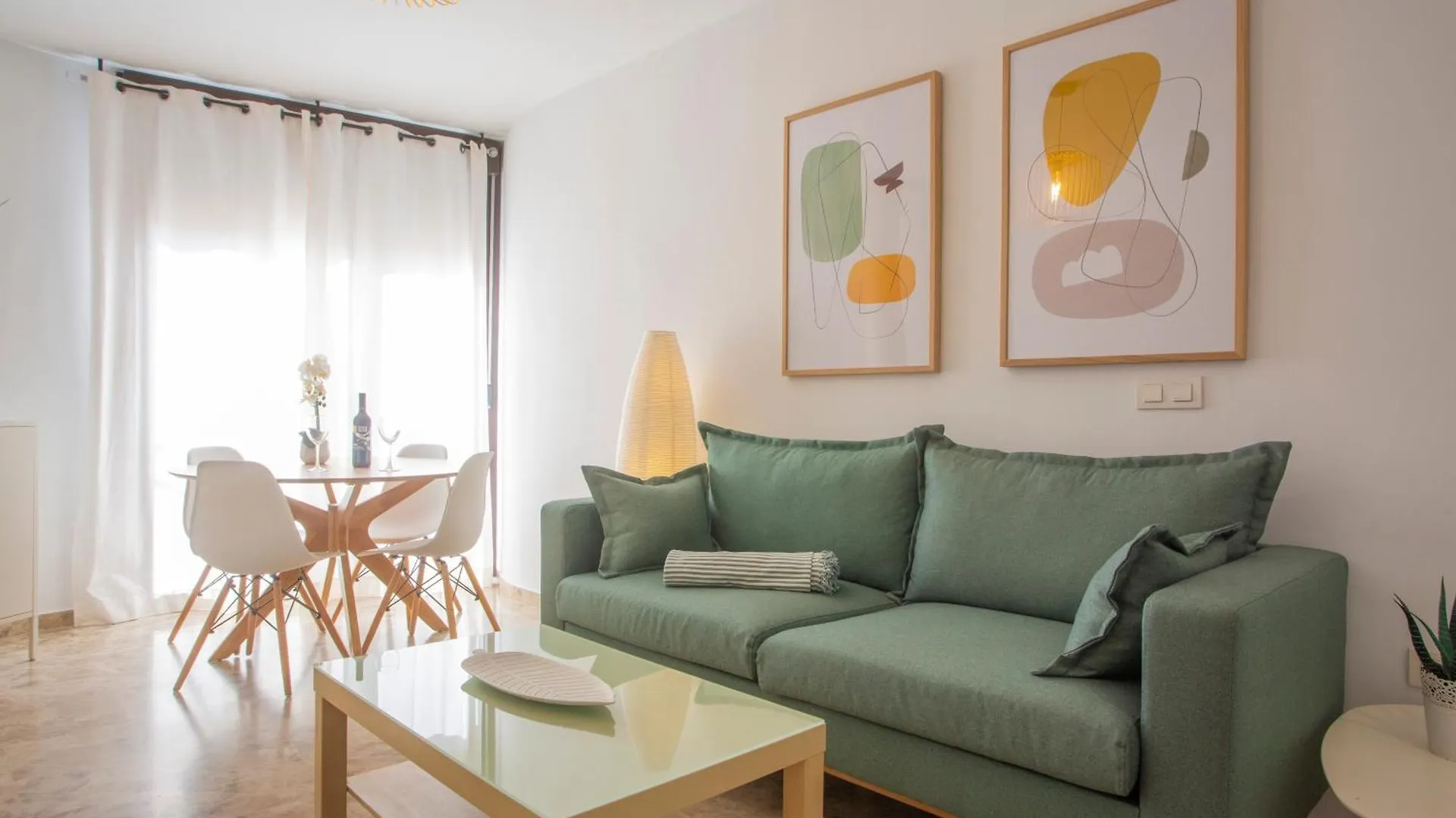 Apartamento Santuario De La Victoria مالقة 0*,  إسبانيا
